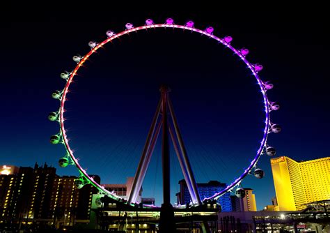 huge ferris wheel las vegas.